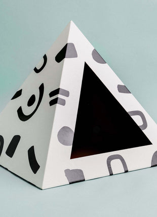 'Doodle' Cardboard Cat Pyramid