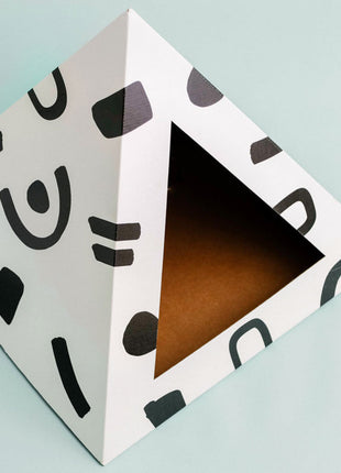'Doodle' Cardboard Cat Pyramid