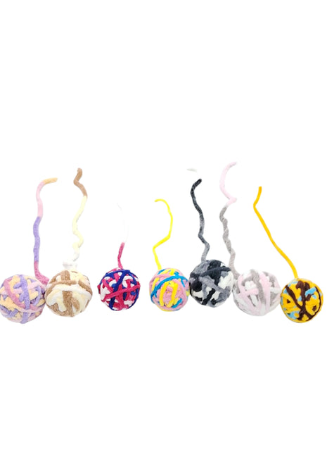 Kitty Cat Yarn Balls