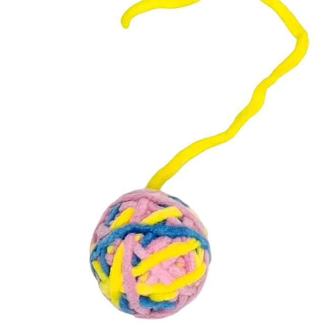 Kitty Cat Yarn Balls