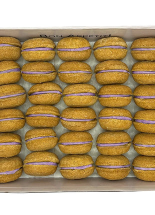 Wholesale 40 Count Dog Macaron Treats Gift Box