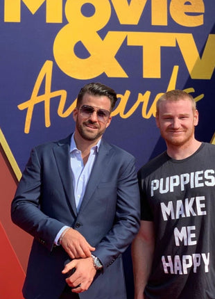 Puppies Make Me Happy Uni-Sex Shirt  | Present for Dog Lovers