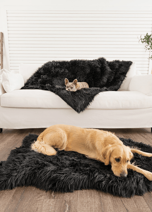 PupProtector™ Waterproof Throw Blanket - Midnight Black