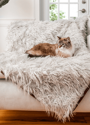 CatNap™ Anti-Scratch & Waterproof Throw Blanket - Grey