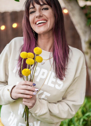 Puppies Make Me Happy | Cream Crewneck Uni-Sex Sweatshirt