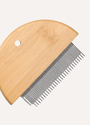 Bamboo Flea Comb for Dogs & Cats – Gentle & Eco-Friendly