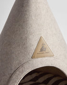 Nooee Pet Cave Buddy (L) – Cream/Brown