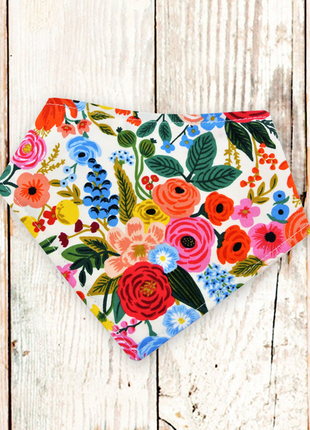 "Cream Garden Party" Dog Bandana
