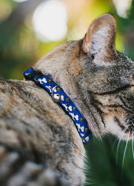 Breakaway Cat Collar with Bell - Peanuts Snoopy Running and Woodstock Pose Blue
