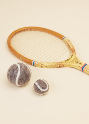 TENNIS BALL WOOL CAT TOY