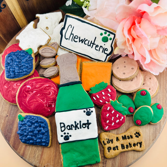 Deluxe Chewcuterie Board