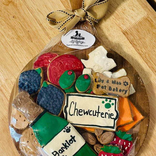 Deluxe Chewcuterie Board