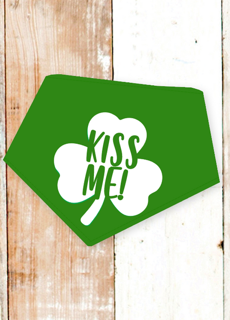 "Kiss Me" Dog Bandana