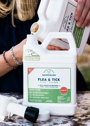 Flea & Tick Yard Spray Refill Starter Kit with Natural Essential Oils