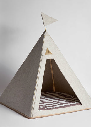 Nooee Pet Teepee Tucker (L)