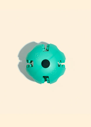 Snackin’ Ball