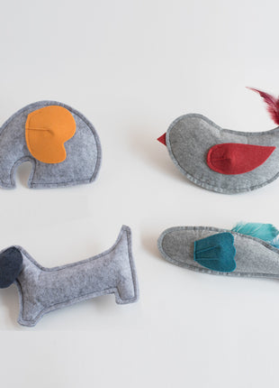 Nooee Pet Felt Animal Toy - Pup List