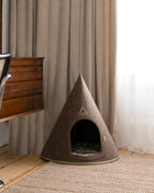 Nooee Pet Cave Molly (XL) – Cream/Brown