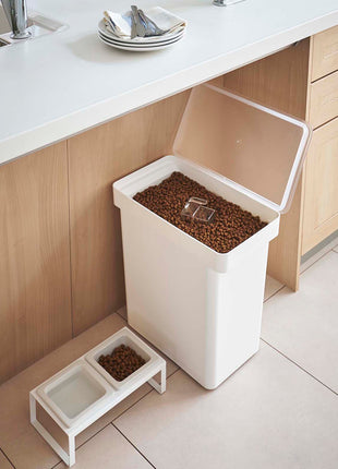 Rolling Airtight Pet Food Container (25 lbs.)