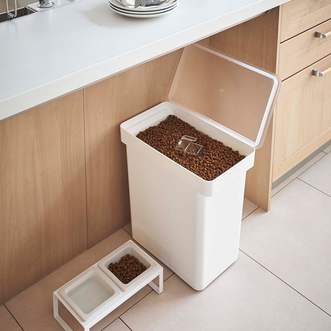 Rolling Airtight Pet Food Container (25 lbs.)