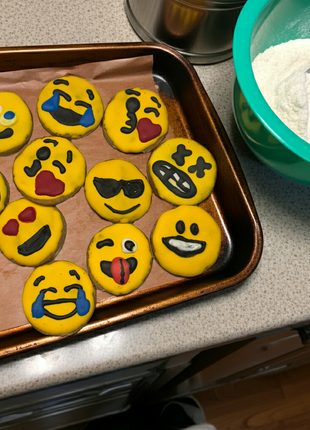 Emoji Peanut Butter Organic Dog Cookies