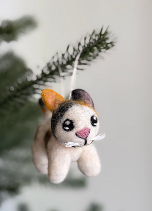Felt Cat Ornament – Calico, Gray Tabby & Tuxedo 😺✨