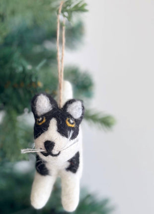 Felt Ornament - Playful Cat
