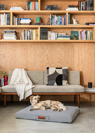 Houndstooth | Dog Bed or Bed Cover - Pup List