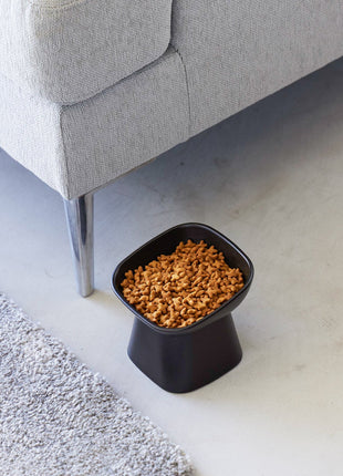 Tilted Pet Food Bowl