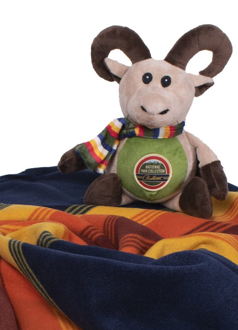 Pendleton National Park Crate Blanket + Pal Combo - Pup List