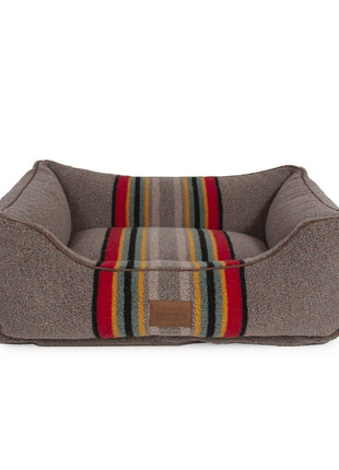 Pendleton Vintage Camp Kuddler