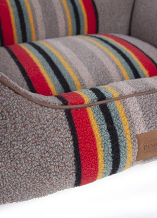 Pendleton Vintage Camp Kuddler