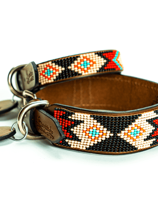 Phoenix Sambboho dog collar