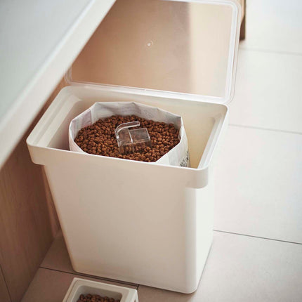 Rolling Airtight Pet Food Container (25 lbs.)