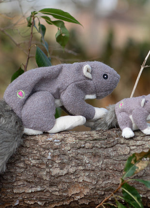 Feller Squirrel Plush Dog Toy - Pup List